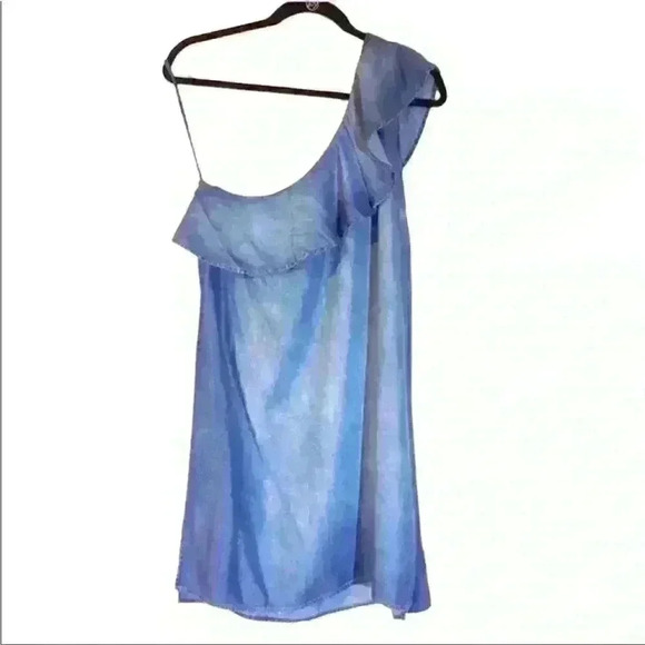 Anthropologie Cloth & Stone Off Shoulder
Dress M | Worn Once - Picture 1 of 7